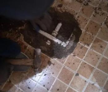 武进卫生间漏水维修公司为您分享下卫生间渗水如何处理及注意事项